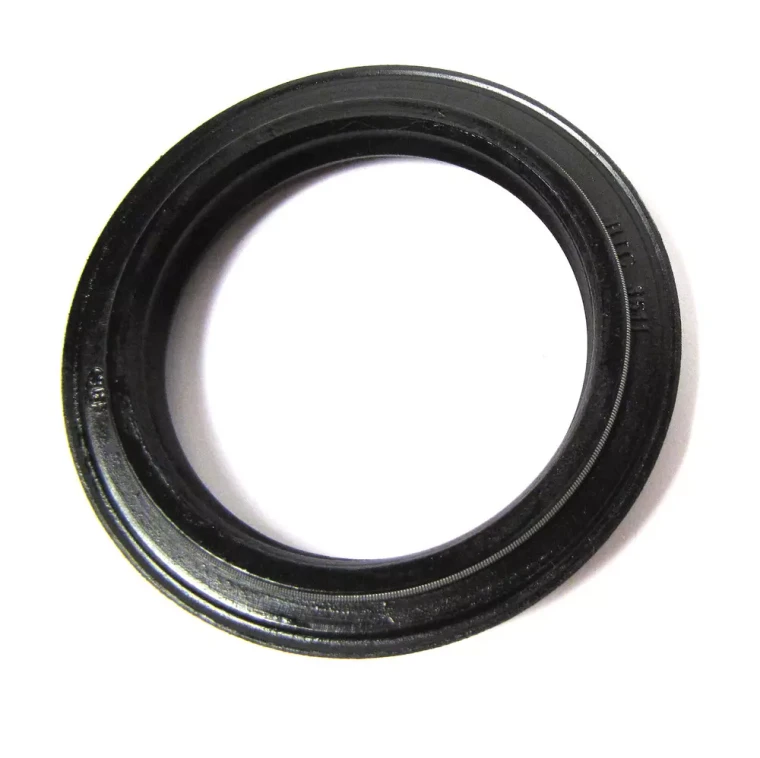 Hub Oil Seal RTC3511, 12MM New Style For Heavy Duty Axles, On Land Rover Defender 90, 1994 - 1997