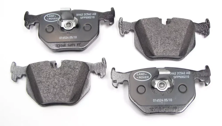 Genuine Rear Brake Pads SFP500210 For Range Rover Full Size L322, 2003 - 2005