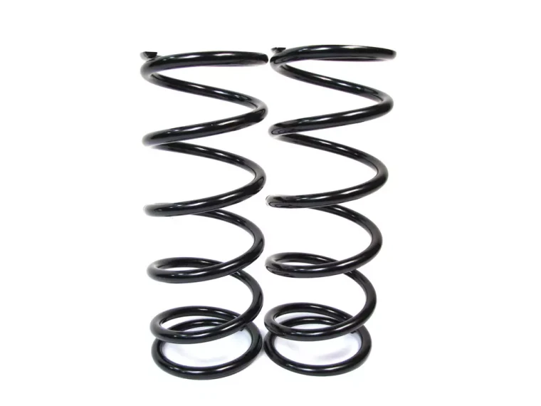 Coil Spring, Front Heavy Duty Pair By Old Man Emu / ARB For Land Rover Discovery 1, Defender 90 And 110 And Range Rover Classic