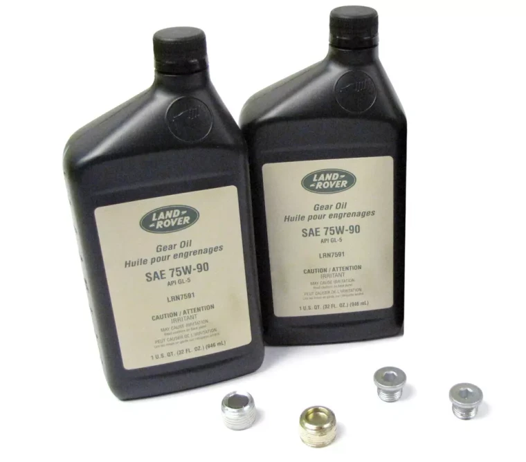 Differential Service Kit, Front And Rear, Includes 2 Quarts Genuine Differential Oil 75W90R GL5 Fluid And Replacement Drain And Fill Plugs, For Range Rover Full Size L322, 2007 - 2009