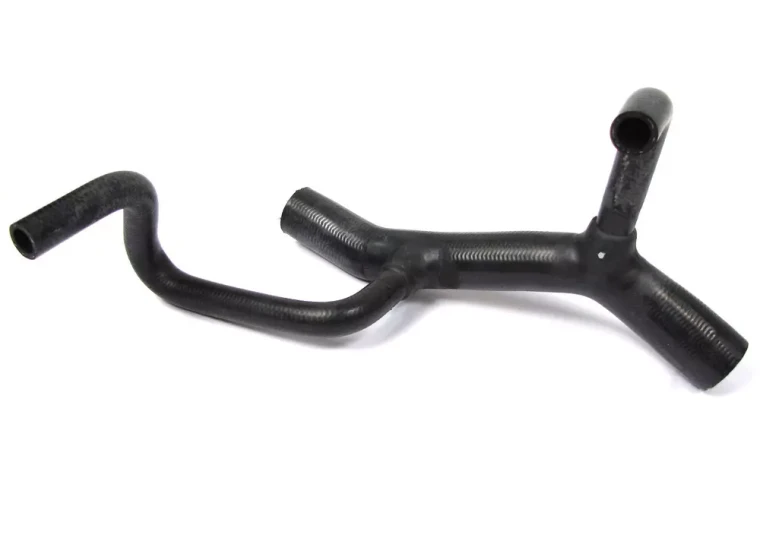 Radiator Bottom Coolant Hose PCH000070 For Land Rover Discovery I