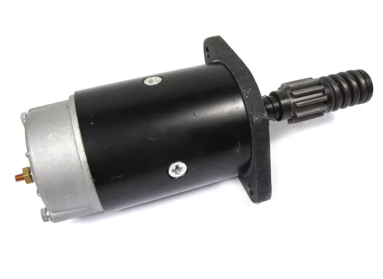Starter Motor RTC5225N, Rebuilt, For Land Rover Series 2, 2A And 3 With Gasoline Engines