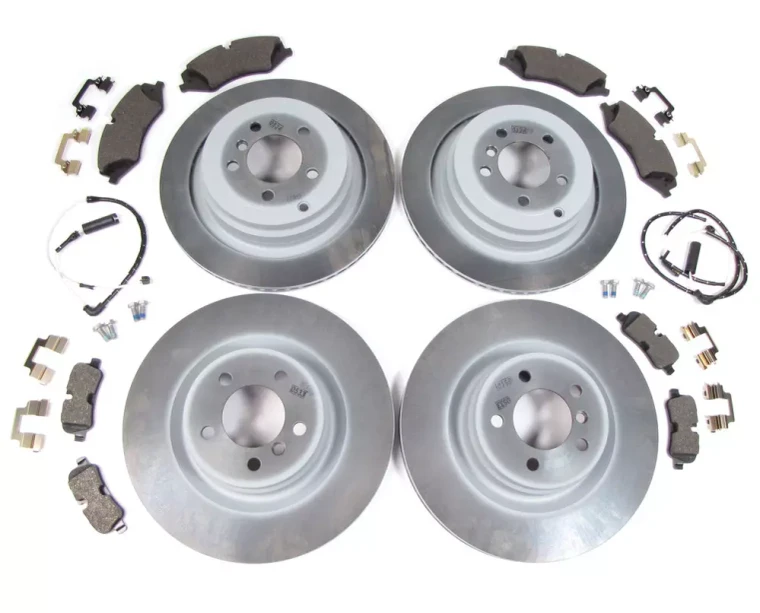 Brake Rebuild Kit, Front And Rear With Genuine Rotors And Pads For Range Rover Full Size L322, 2010 - 2012