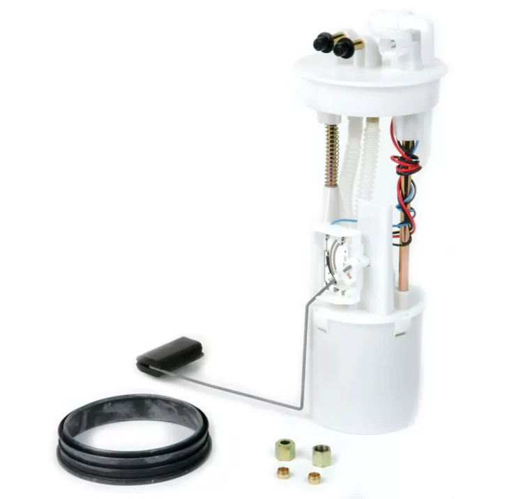 Fuel Pump Kit ESR3926, Includes Pump, Sealing Ring, Olive And Union Nut, For Land Rover Discovery I 1994 - 1997 And Range Rover Classic 1995 (See Fitment Year Notes)