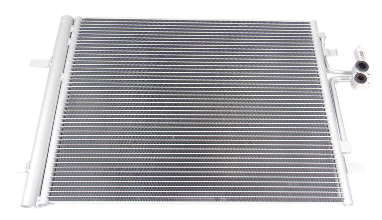 A/C Condenser By Nissens, For Vehicles With External Transmission Oil Cooler, On Land Rover Discovery Sport, LR2 And Range Rover Evoque (See Fitment Years)