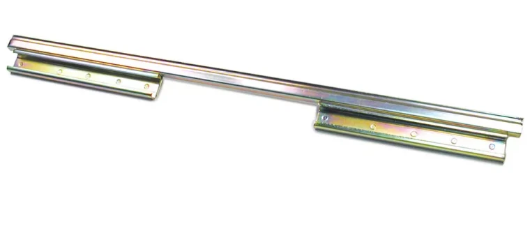 Front Door Window Glass Lift Channel MUC2322 For Range Rover Classic, 1987 - 1995 (See Fitment Notes)