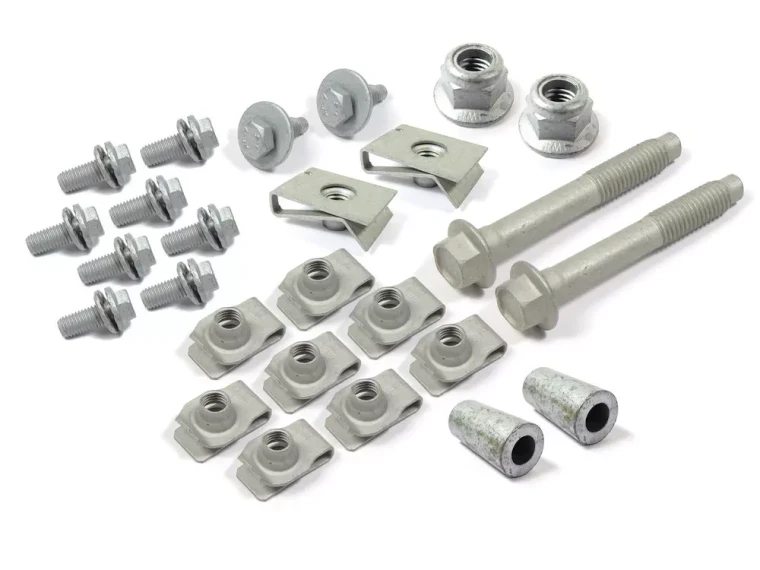 Replacement Hardware Kit For Under Engine Splash Shield On Land Rover LR3 And Range Rover Sport, 2005 - 2009