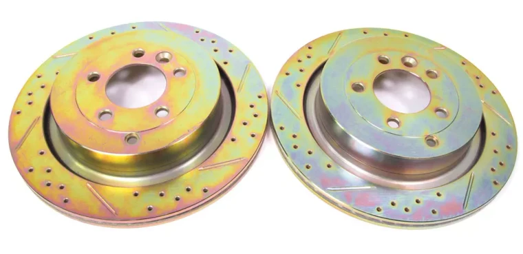 Performance Rear Brake Rotors By Terrafirma SDB000646CDG, Drilled And Slotted Pair, For Land Rover LR3 V8 And Range Rover Sport (See Fitment Years)