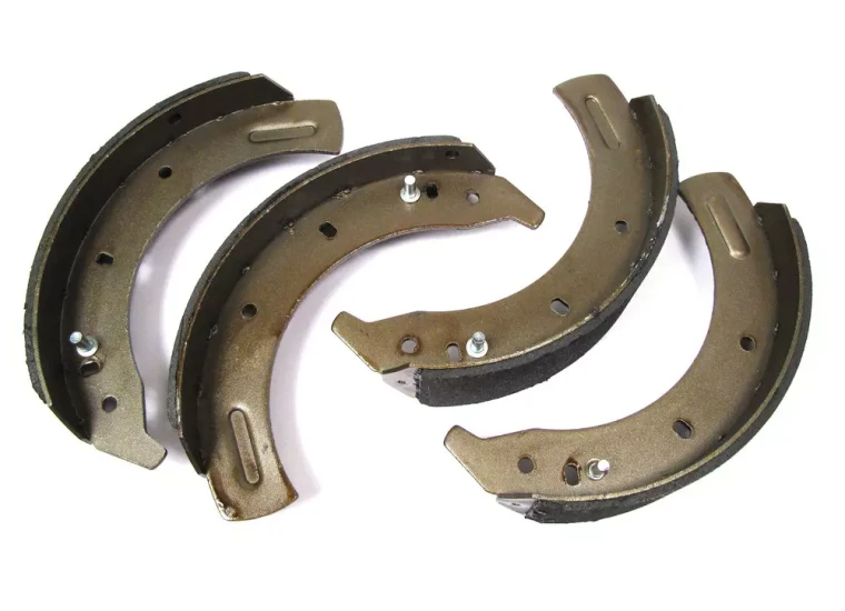 Front Axle Brake Shoe Set, 2.25, For Land Rover Series 2A And 3, 109-Inch Models