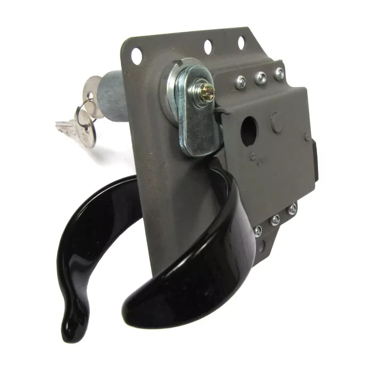 Right Hand Door Latch With Lock And Key 337801 For Land Rover Series 2, 2A, And 3