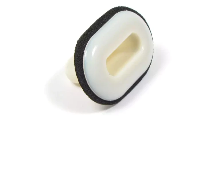 Genuine Cowl Clip EYC101450 For Windshield Cowl LR022997 On Range Rover Full Size L322, 2003 - 2005