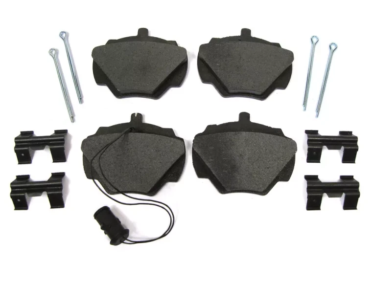 Rear Brake Pads By Lockheed With Pins And Springs For Range Rover Classic, 1987 - 1995