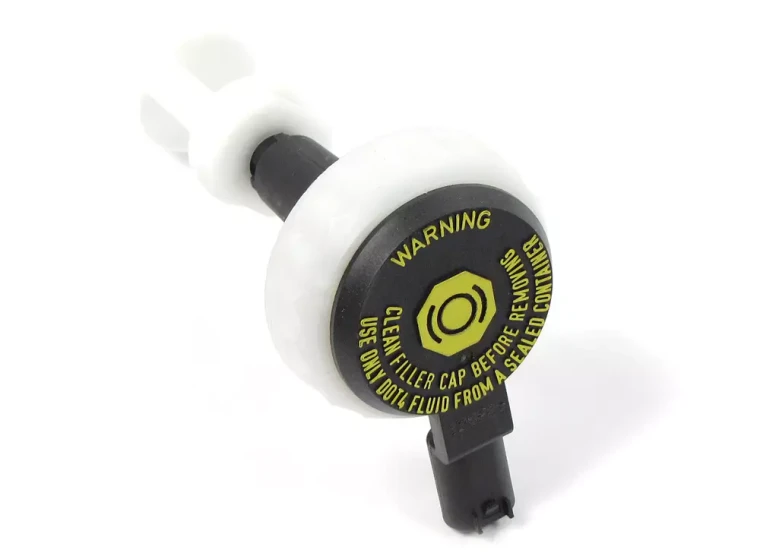 Genuine Brake Fluid Reservoir Cap LR012971 For Land Rover LR3, LR4, Range Rover Sport, And Range Rover Full Size L322 (See Fitment Years)