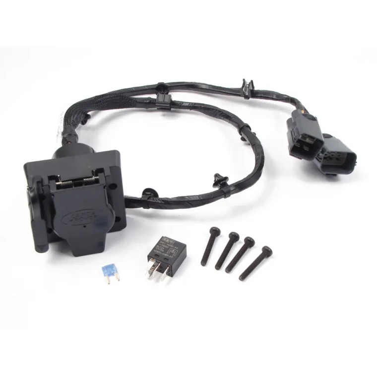 Land Rover Genuine Trailer Wiring Kit VPLVT0247 For Range Rover Evoque, 2012 - 2017, Includes Flat-4 And 7-Way Connectors