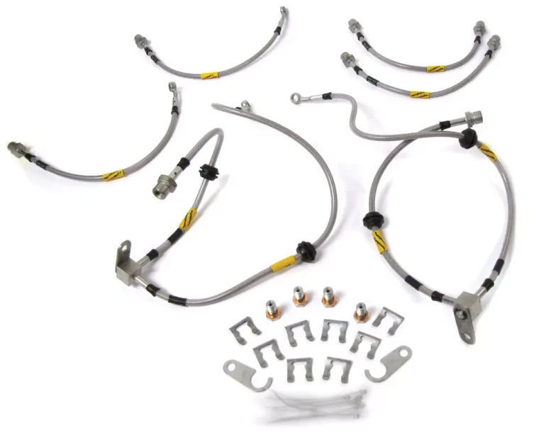 Stainless Steel Brake Hose Kit By Terrafirma Goodridge, 6-Hose Set With Hardware, For Land Rover LR4 With 2-Inch Lift