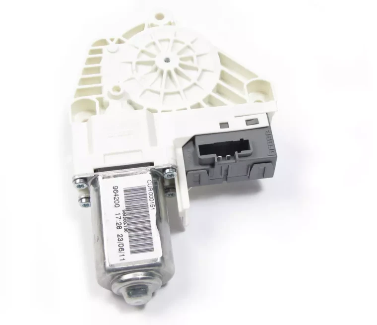 Genuine Front Left Window Motor CUR000150 For Land Rover LR3 And Range Rover Sport (See Fitment Years)
