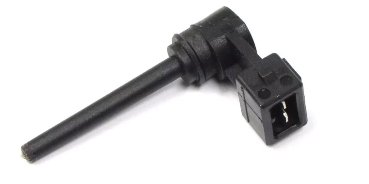 Genuine Coolant Level Sensor PCJ500030 For Land Rover LR3, Range Rover Sport And Range Rover Full Size L322 (See Fitment Years)