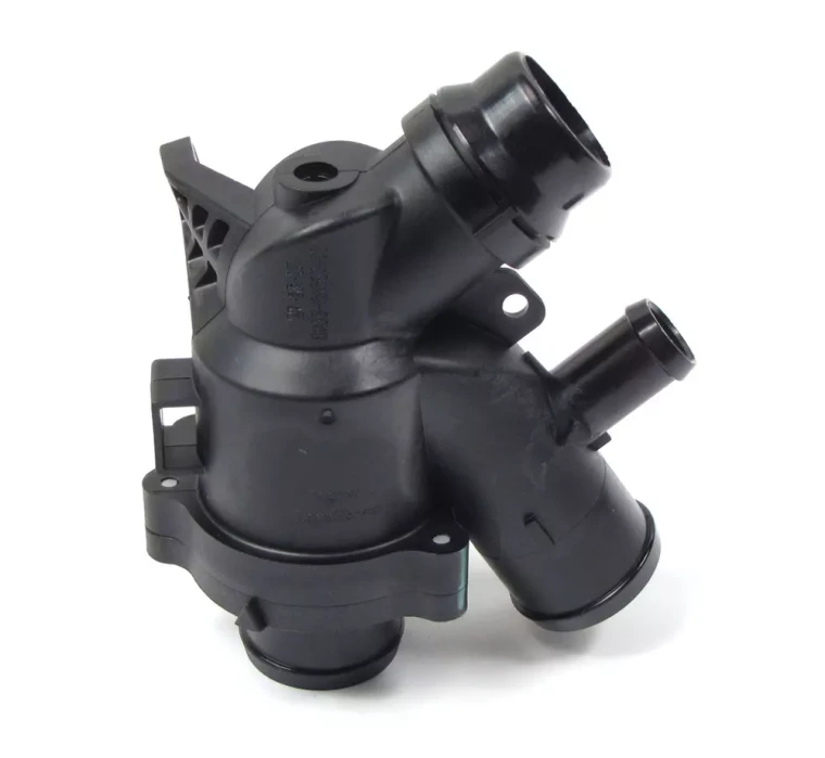 Genuine Engine Thermostat LR032135 For Land Rover LR4, Range Rover Sport And Range Rover Full Size L322 (See Fitment Years)
