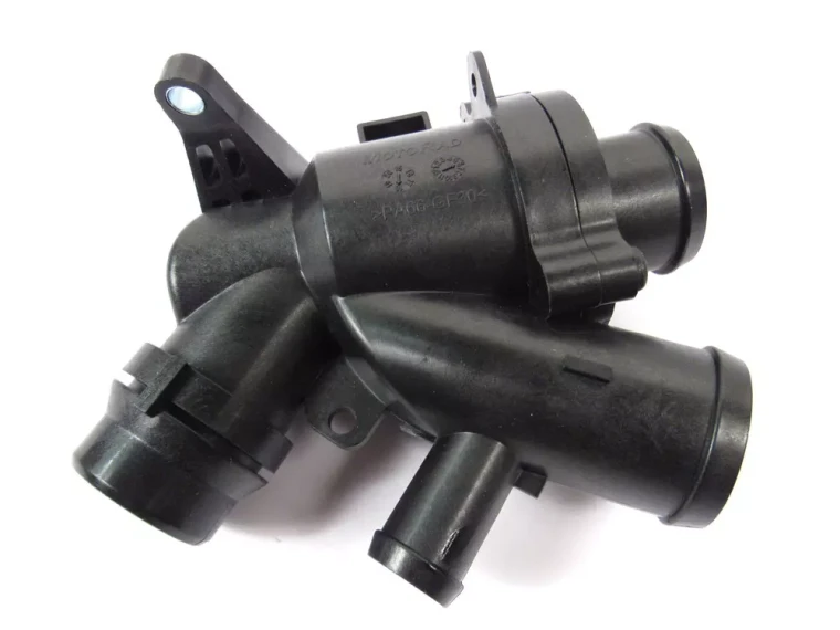 Engine Thermostat LR032135 For Land Rover LR4, Range Rover Sport, And Range Rover Full Size (See Fitment Years)