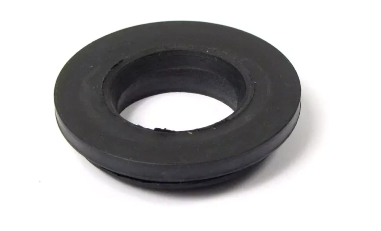 Fuel Tank Breather Pipe Grommet NTC5879 For Land Rover Discovery I, Defender 90 And Range Rover Classic (See Fitment Years And Notes)