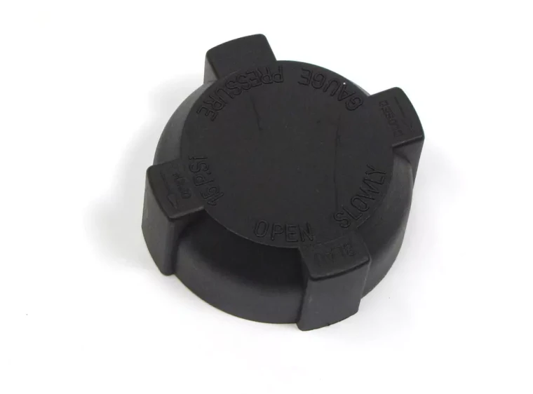 Expansion Tank Cap NTC7161 For Land Rover Discovery I, Defender 300 Tdi, And Range Rover Classic (See Fitment Years)