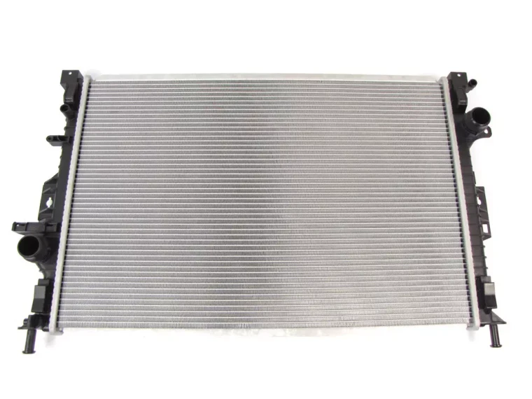 Radiator LR039530 For Land Rover Discovery Sport, LR2, And Range Rover Evoque (See Fitment Years)