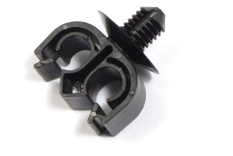 Fuel Line Double Clip ESR1373 For Land Rover Defender 90 And 110 (See Fitment Years)