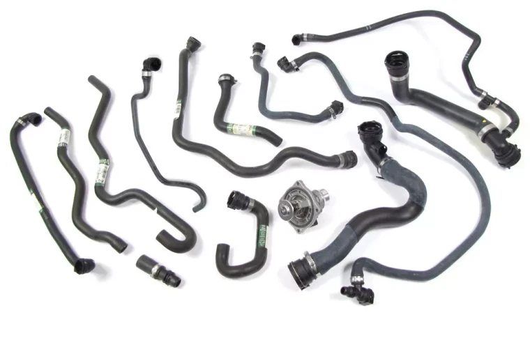 Engine Coolant Hose And Thermostat Kit For Range Rover Full Size 4.4 L322, 2003 - 2005, BMW Engine