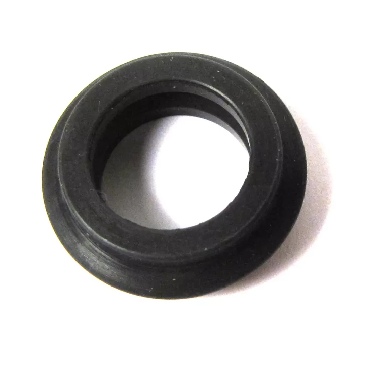 Outlet Pipe O-Ring Seal LR030593, Water Pump To Oil Cooler, For Land Rover LR4, Range Rover Sport, And Range Rover Full Size L322 (See Fitment Years)