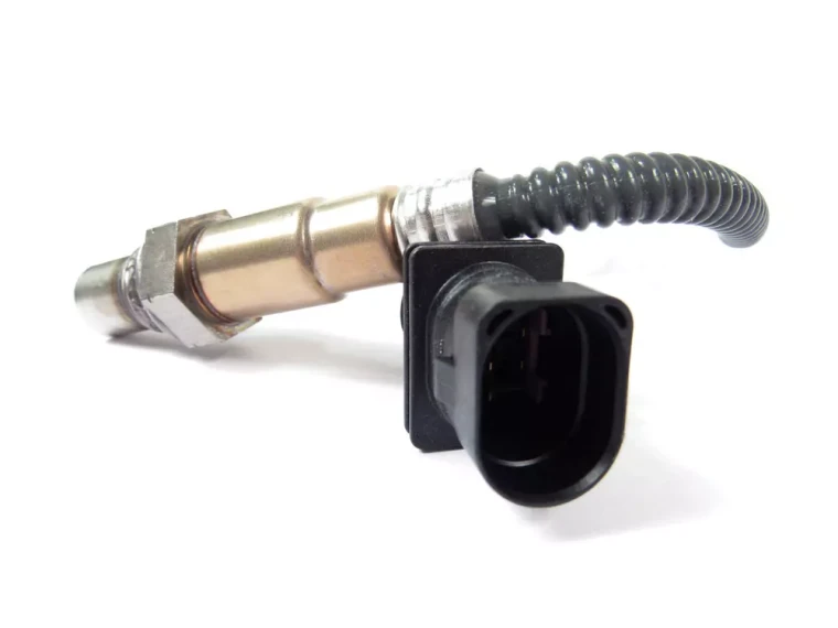 Front Oxygen Sensor LR035750, Original Equipment By BOSCH, For Land Rover LR4, Discovery 5, Range Rover Sport, And Range Rover Full Size L405 (See Fitment Years)