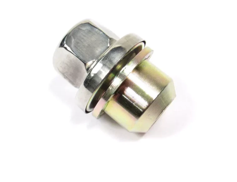 Capped Stainless Steel Lug Nut RRD500560 For Land Rover Discovery I, Defender 90 And 110, And Range Rover Classic (See Fitment Years)