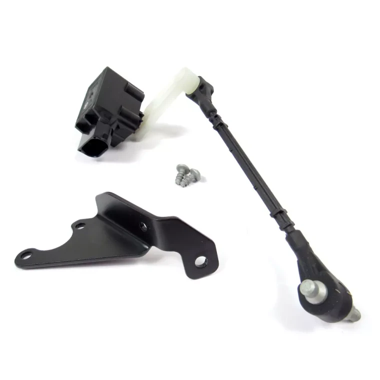 Ride Height Sensor LR020626 For Air Suspension EAS, Front Left Hand, Original Equipment, For Range Rover Full Size L322, 2003 - 2012