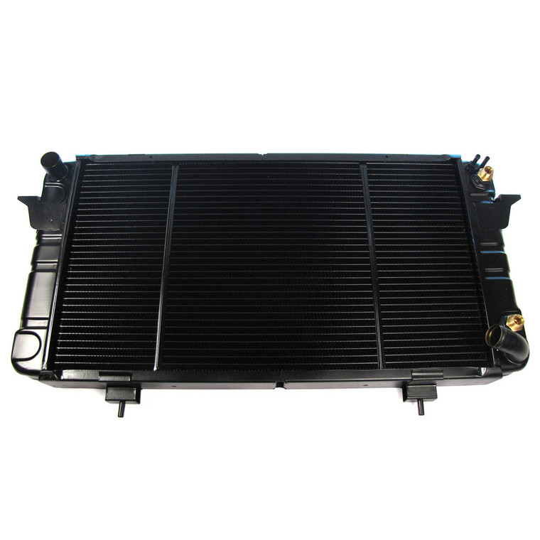 Radiator ESR3688 For Land Rover Discovery I, Manual Transmission Vehicles, 1994 - 1999