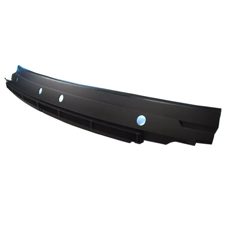 Center Air Intake Cowl Molding By Eurospare JAK000010PMA For Land Rover Discovery Series II, 1999 - 2004