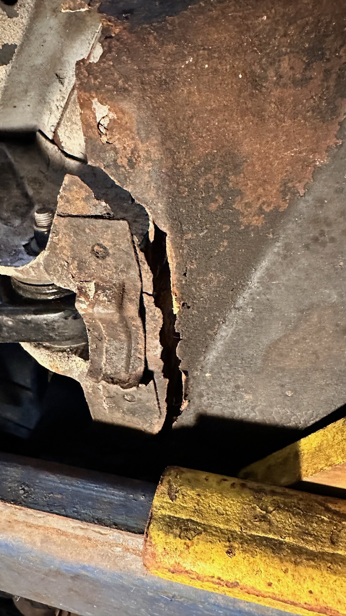 control-arm-failure.jpg
