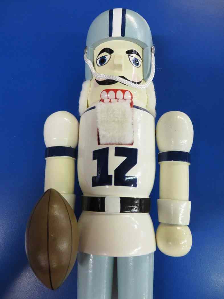 Dallas Cowboys NFL Wooden Nutcracker Figurine Parties Plus