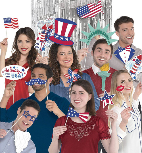 Patriotic July 4th Holiday USA Theme Party Decoration Selfie Scene Kit