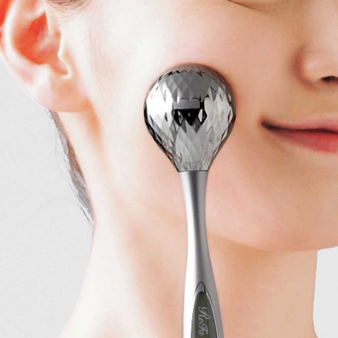 ボディ・フェイスケア ReFa O STYLE ReFa O STYLE | PRODUCTS | ReFa | MTG Co., Ltd.