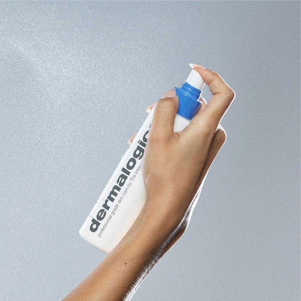 Hand spraying Dermalogica Hyaluronic Ceramide Mist