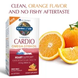 Minami Cardio box beside orange slices, clean orange flavor and no fishy aftertaste graphic