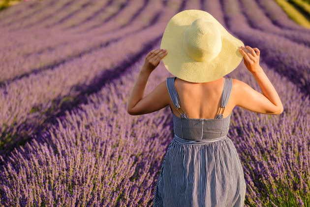 The Luxury of Lavender: Unearthing the Skin Care Benefits of an Ancient Herb