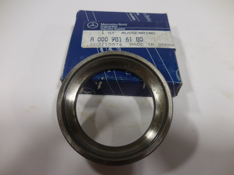 Outer Ring-0009816180