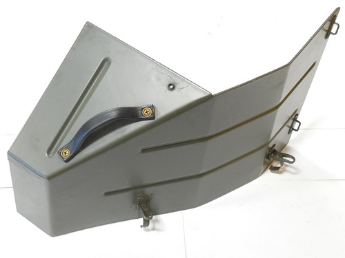 Engine Cover - Right - 4048800356