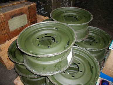 Unimog 9 x 20 Wheel - Used-4044010001
