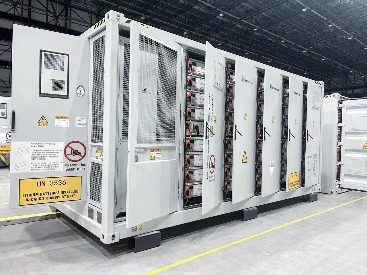 Liniotech 5MWh Liquid Cooling BESS | Advanced Energy Storage System