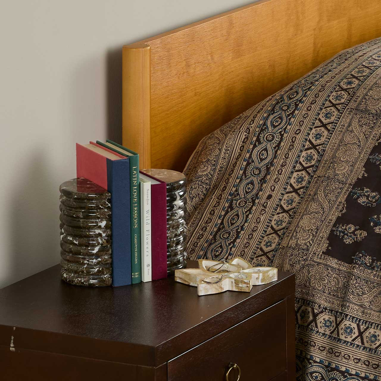 SERRV Bookends - Thumbnail 3