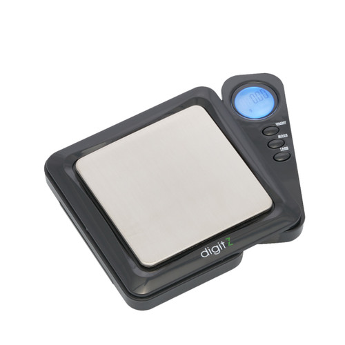 Compact pocket weighing scale with protective cover