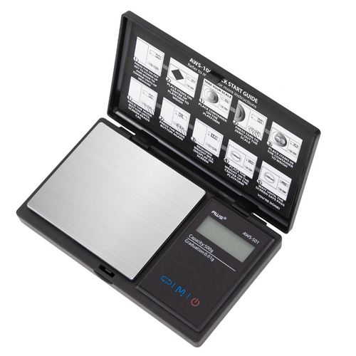 Compact pocket weighing scale with protective cover