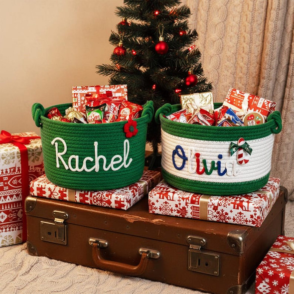 Personalized Christmas Basket: Custom Holiday Decor Gift