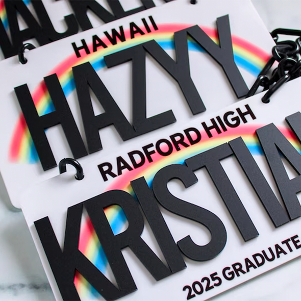 Hawaii License Plate Lei | License Plate Lei | Graduation Acrylic Sign